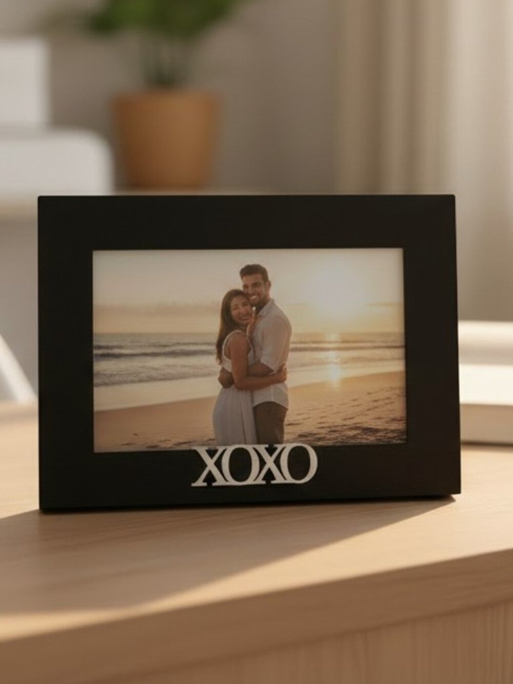Malden XOXO Decorative TableTop Frame